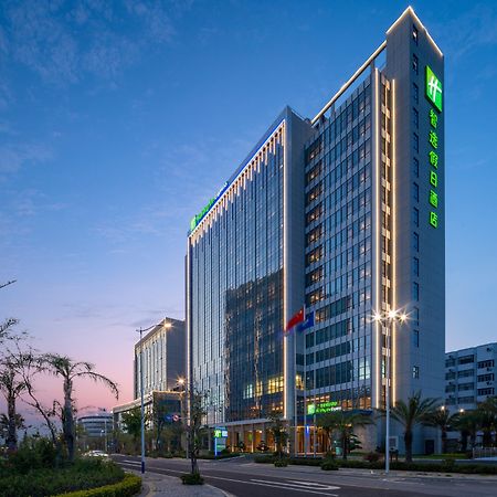 Holiday Inn Express Beihai Silver Beach, an IHG Hotel Exterior foto