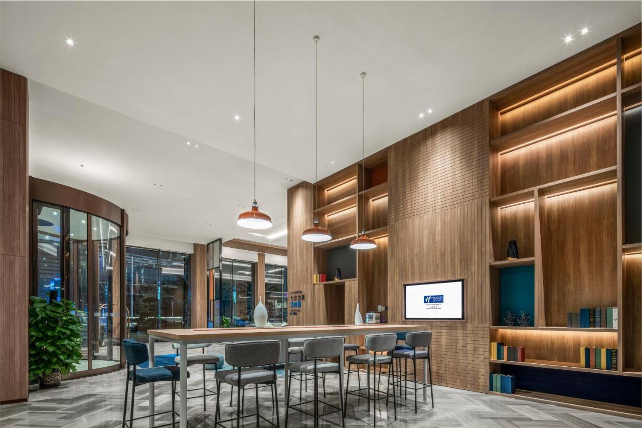 Holiday Inn Express Beihai Silver Beach, an IHG Hotel Exterior foto